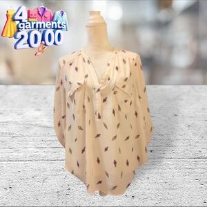 Torrid Harper style pink decorative blouse size 00